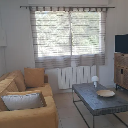 Semesterbostad Maison Avec Terrasse A 3 Minutes De La *