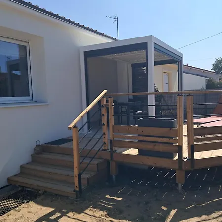 Semesterbostad Maison Avec Terrasse A 3 Minutes De La Jard-sur-Mer